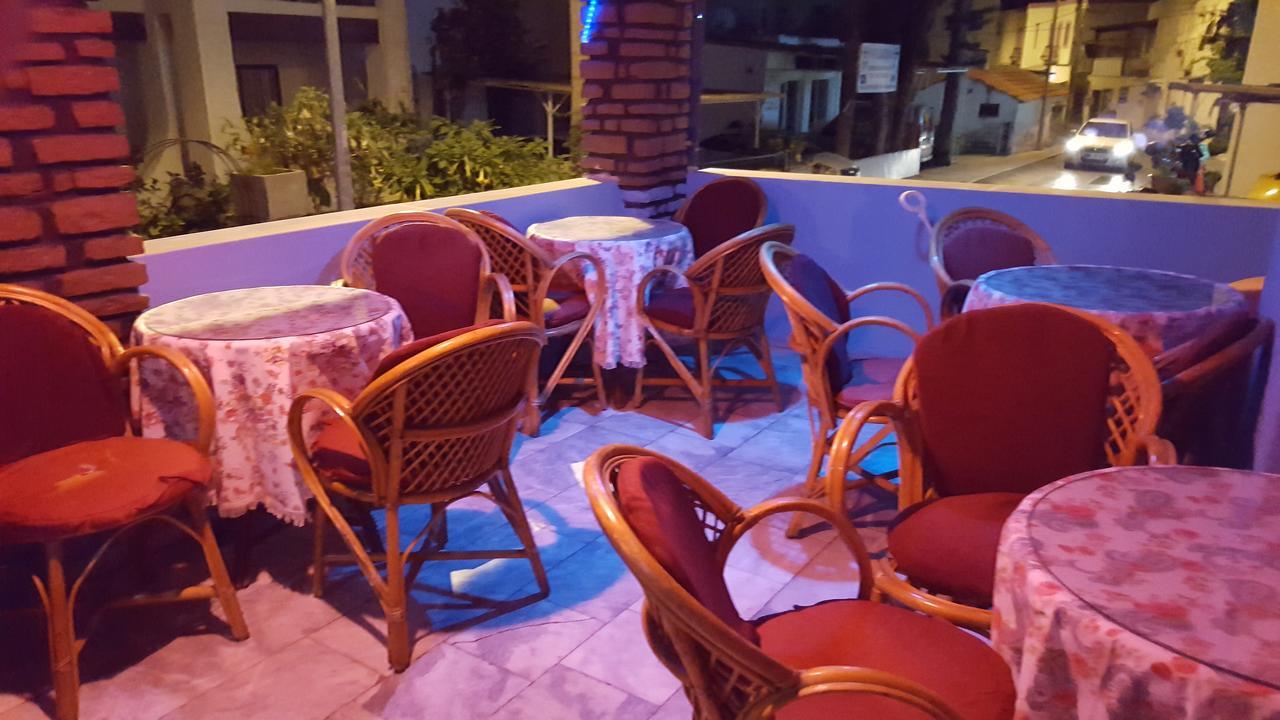 Goekmavi Pansiyon Bodrum Exterior foto